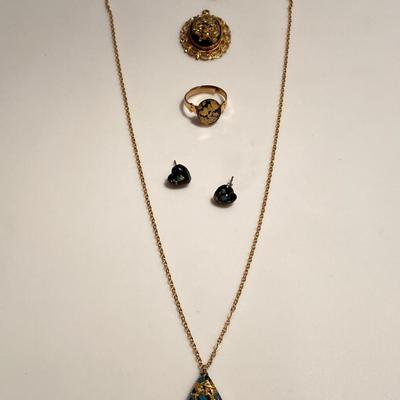 The Gold Flake Jewelry Lot