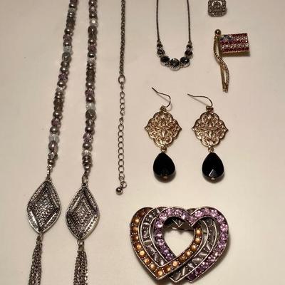 Bead and Rhinestone Jewelry/Accessories Lot #4