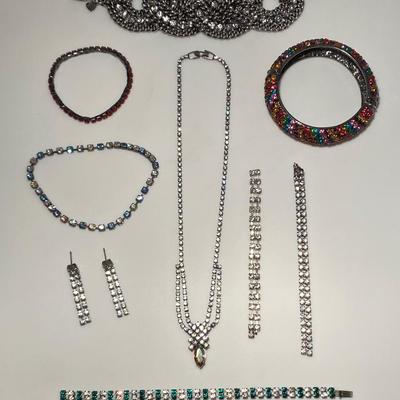 Bead and Rhinestone Jewelry/Accessories Lot #5