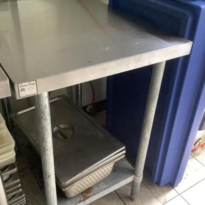 580 Commercial Stainless Steel and Aluminum Work Table