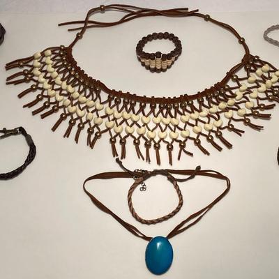 Assorted Jewelry/Accessories Lot #2