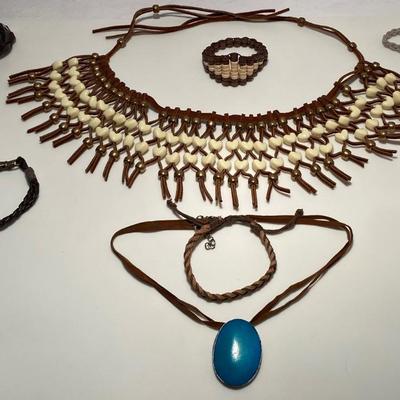 Assorted Jewelry/Accessories Lot #2