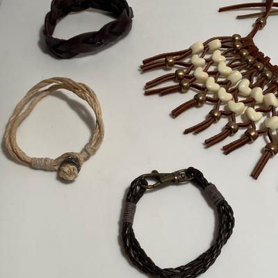 Assorted Jewelry/Accessories Lot #2
