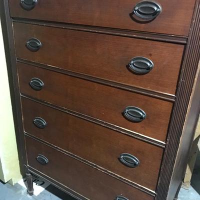 chest of drawers wooden