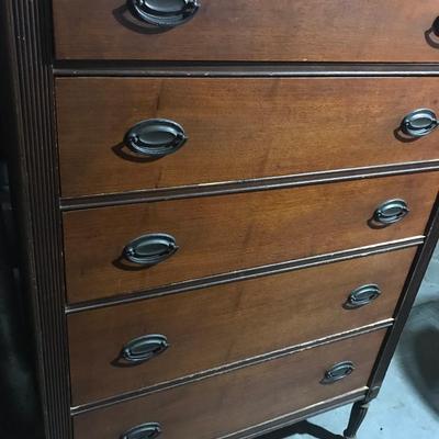 chest of drawers wooden