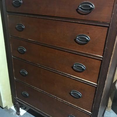 chest of drawers wooden