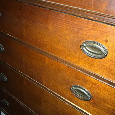 chest of drawers wooden