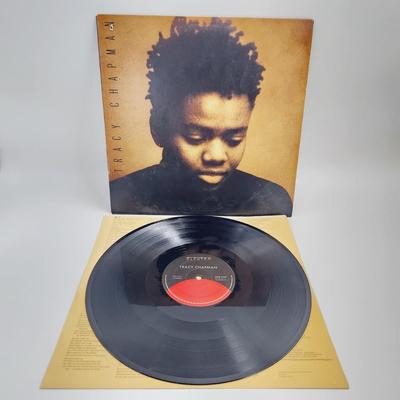 TRACY CHAPMAN LP - TRACY CHAPMAN