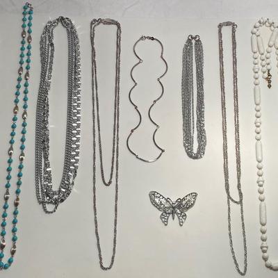 The Sarah Coventry Silver Tone Jewelry/Accessories Lot