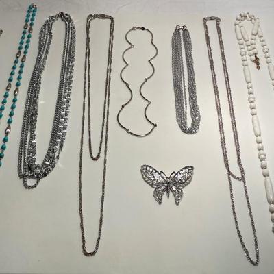 The Sarah Coventry Silver Tone Jewelry/Accessories Lot