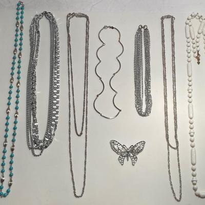 The Sarah Coventry Silver Tone Jewelry/Accessories Lot