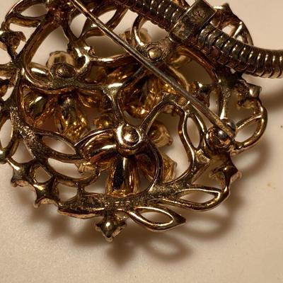 Vintage Crown Trifari Necklace