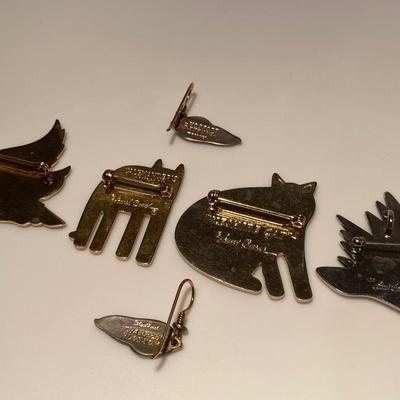 Collection of Signed Laurel Burch Jewelry/Accessories Lot