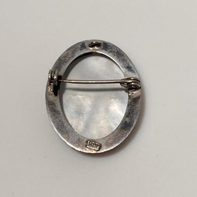 Antique Silver and Mother of Pearl Cameo Pun/Brooch