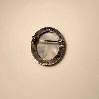 Antique Silver and Mother of Pearl Cameo Pun/Brooch