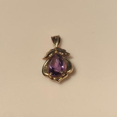 14K Gold and Amethyst Stone Pendant