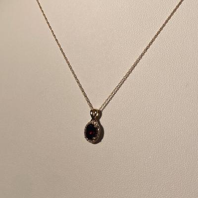 10K Gold and Ruby Stone Pendant Necklace
