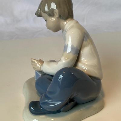 1987 Lladro Figurine