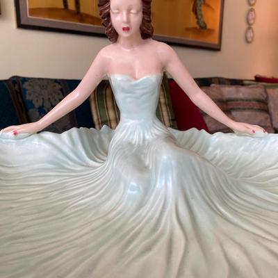 Stunning Ceramic Art Nouveau Lady w Flowing Dress