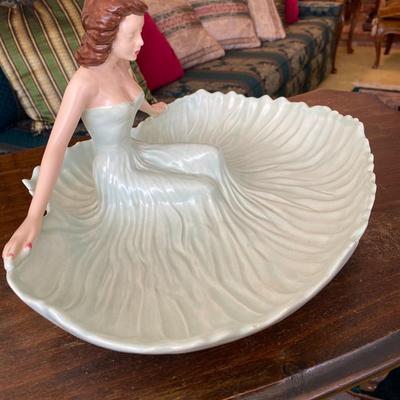 Stunning Ceramic Art Nouveau Lady w Flowing Dress