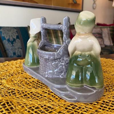 Shawnee Porcelain Figurine Dutch Boy and Girl at Wishing Well