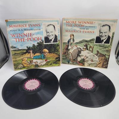 WINNIE THE POOH READ BY MAURICE EVANS LP ALBUM DUO