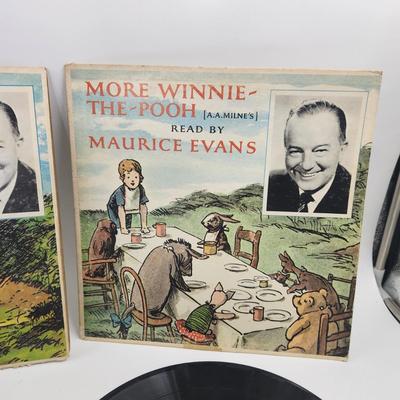 WINNIE THE POOH READ BY MAURICE EVANS LP ALBUM DUO