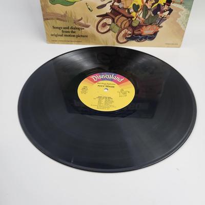 WALT DISNEYS PETE THE DRAGON FULLY ILLUSTRATED LONG PLAYING LP ALBUM