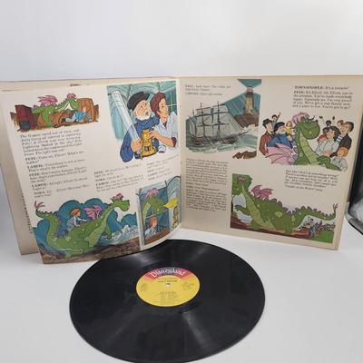 WALT DISNEYS PETE THE DRAGON FULLY ILLUSTRATED LONG PLAYING LP ALBUM