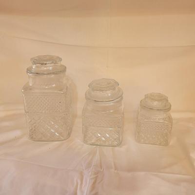 Recipe Box and Storage Jars (K-CE)