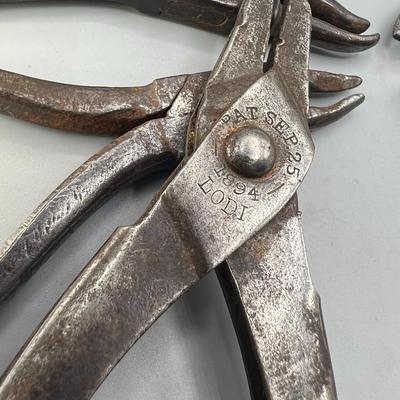 Antique Late 19th Century Metal Dentist Contouring Thin Nose Pliers