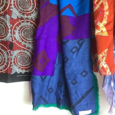 Lot 990 Fun Ladies Scarf Collection ( 2 - Exclusives for Fine Arts Museum )