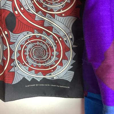 Lot 990 Fun Ladies Scarf Collection ( 2 - Exclusives for Fine Arts Museum )