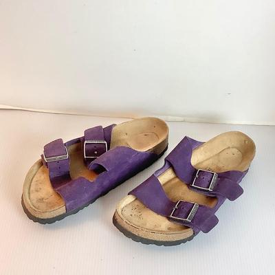 Lot 1047 Purple Arizona Birkenstock Sandal ( size 38 ).