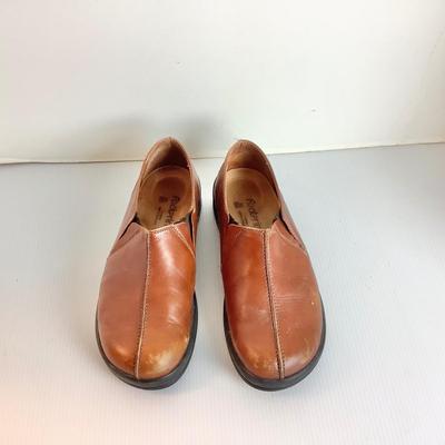 Lot 1055 Birkenstock Footprints Brown Leather Loafer ( size 38 )