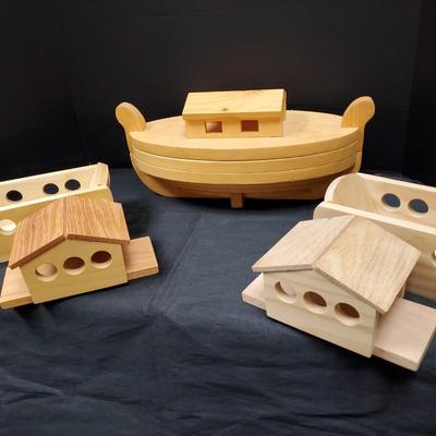 3 Handcrafted Noah's Arks