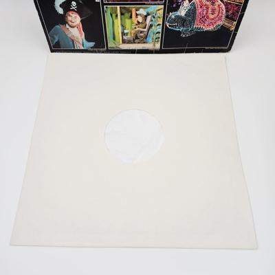 THE OFFICIAL ALBUM OF DISNEYLAND / WALT DISNEY WORLD LP ALBUM