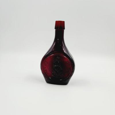 VINTAGE WHEATON RUBY RED BETSY ROSS THE GREAT AMERICAN SERIES GLASS DRCANTER