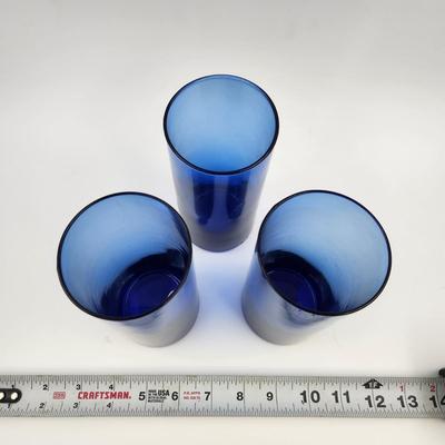 BEAUTIFUL COLBALT BLUE DRINKING GLASSES