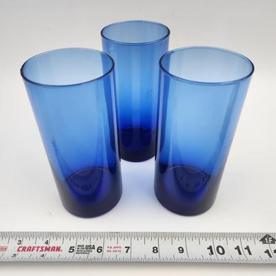 BEAUTIFUL COLBALT BLUE DRINKING GLASSES