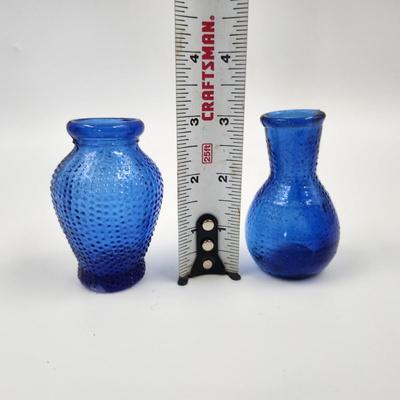 BEAUTIFUL COLBALT BLUE SMALL GLASS VASES