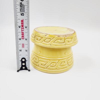 VINTAGE MCCOY YELLOW AZTEX STYLE BAND PLANTER