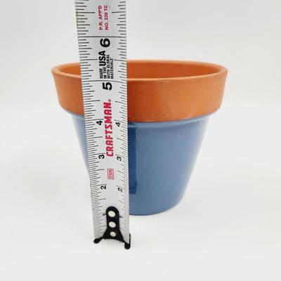 NEW ENGLAND POTTERY NEW TERRACOTTA PLANTER POT
