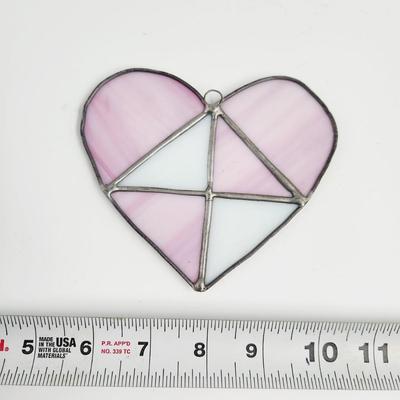 BEAUTIFUL PINK & WHITE STAINED GLASS HEART ART