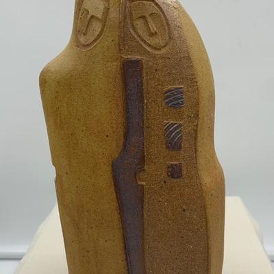 Eskimo couple sculpture