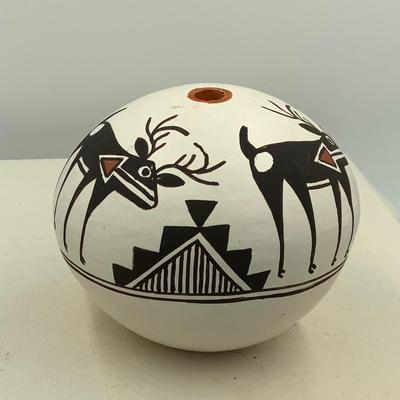 Dolores Lewis Acoma pot