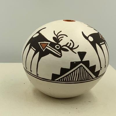 Dolores Lewis Acoma pot
