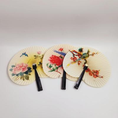 VINTAGE PAINTED ASIAN FANS