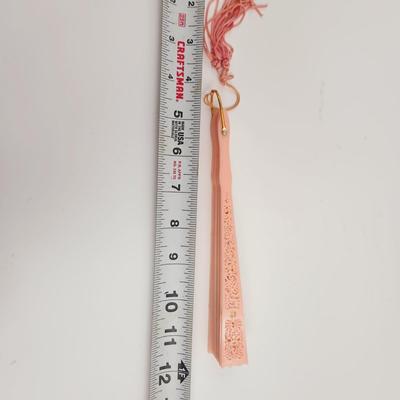 VINTAGE PINK PLASTIC? FAN