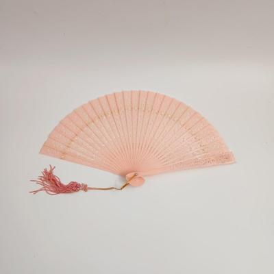VINTAGE PINK PLASTIC? FAN